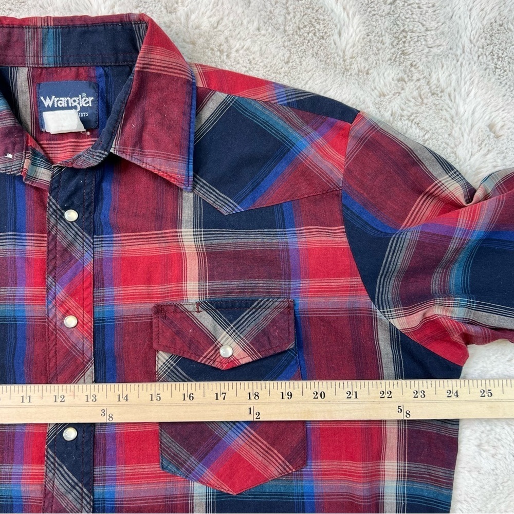 Wrangler Pearl Snap Shirt Casual Plaid Red Blue Western Size 16.5 / 35 - Picture 4 of 7
